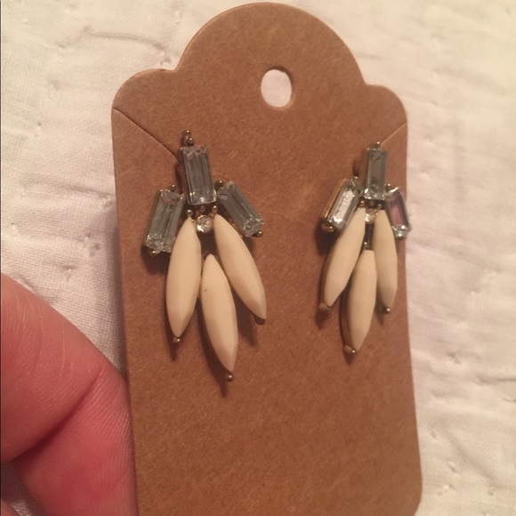 White Gem Earrings - Picture 2 of 2